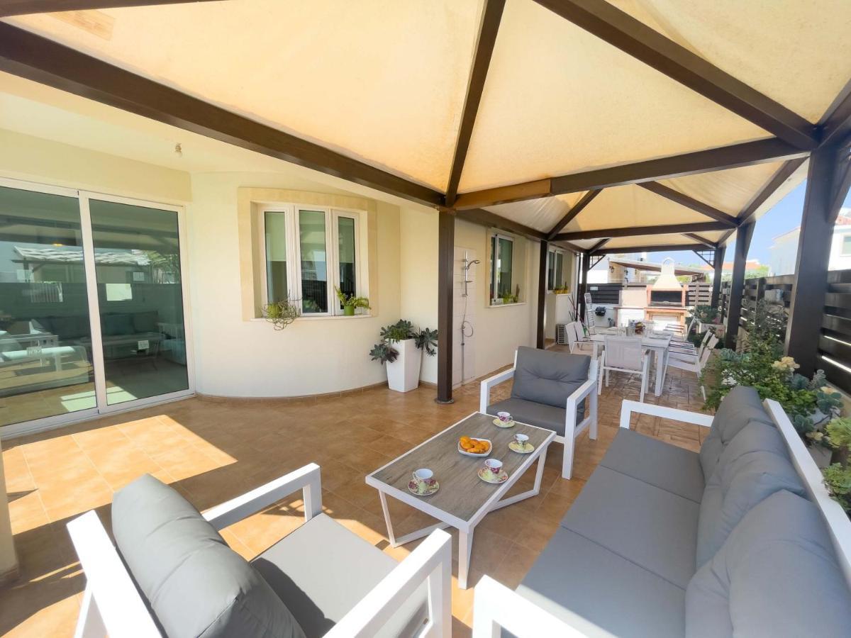 La Vita Villa #1 Protaras Exteriör bild